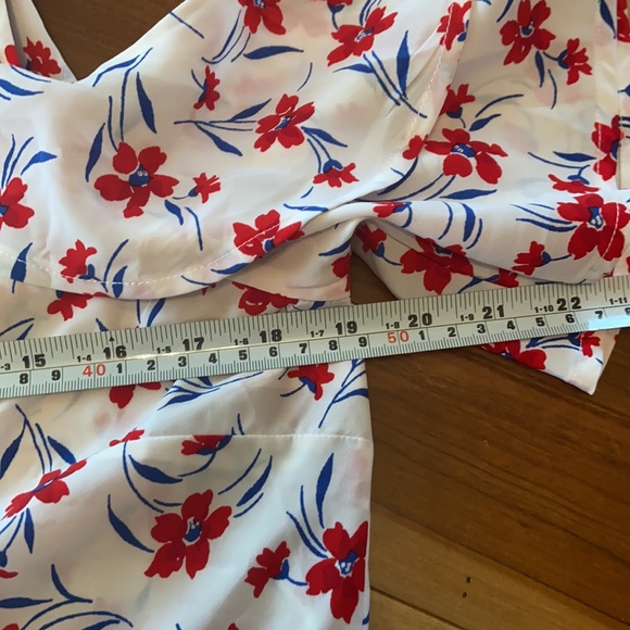 🌸 Tommy Hilfiger blouse - Picture 4 of 5